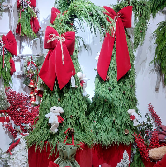 ALBERO NATALIZIO  CON PIGNE E FIOCCO ROSSO FIORI  DI LENA