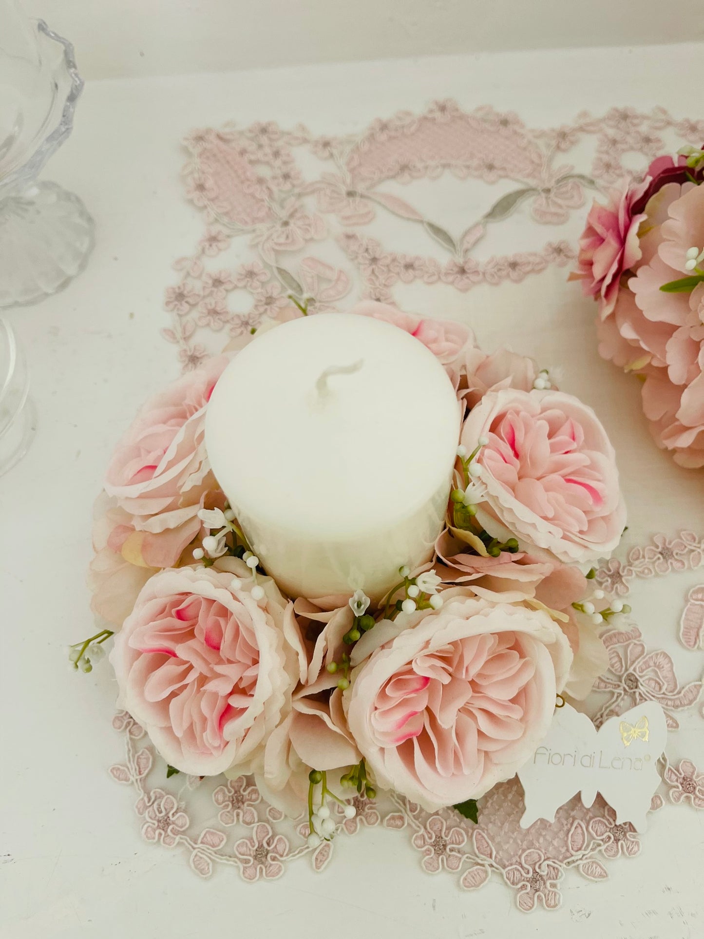 Centrotavola con Candela e Rose Rosa | Fiori di Lena