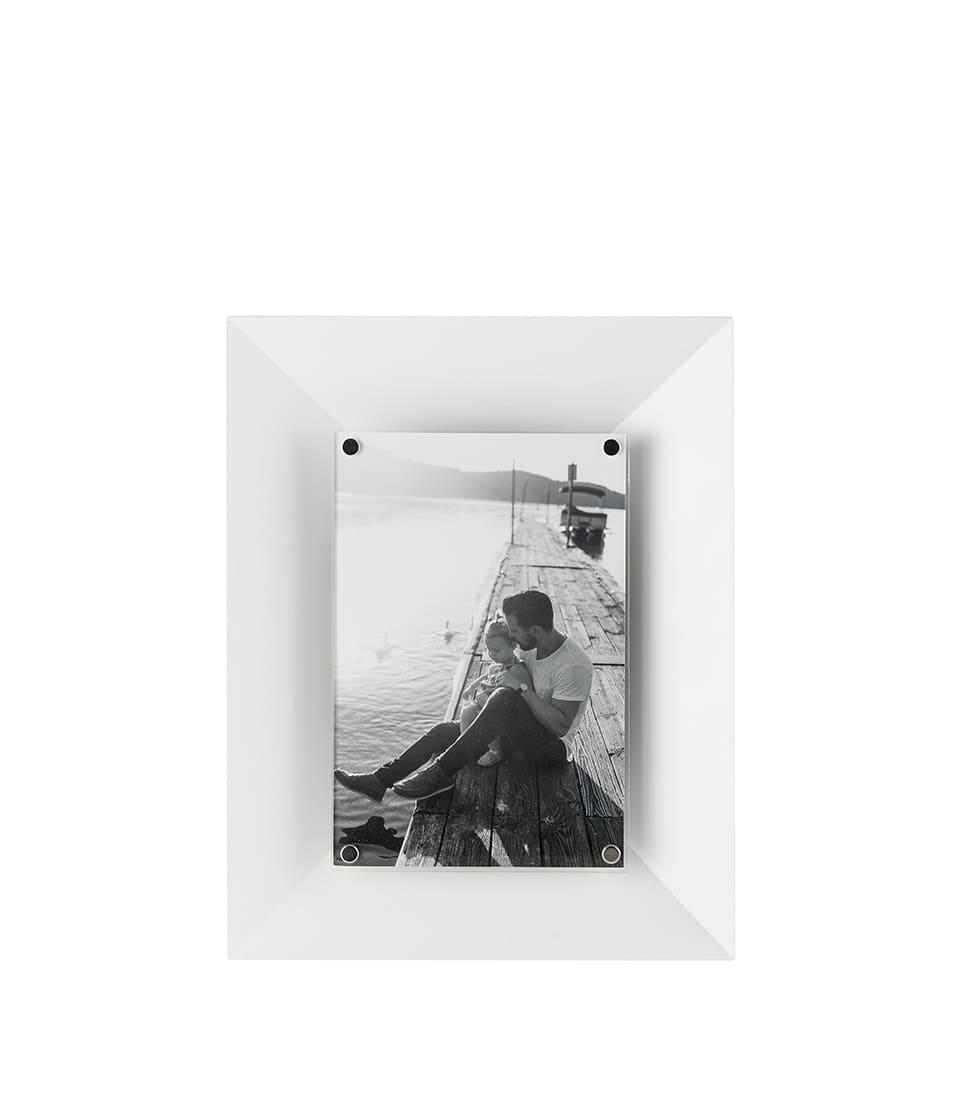 Portafoto rettangolare in acciaio bianco 17x22 cm – L’Oca Nera