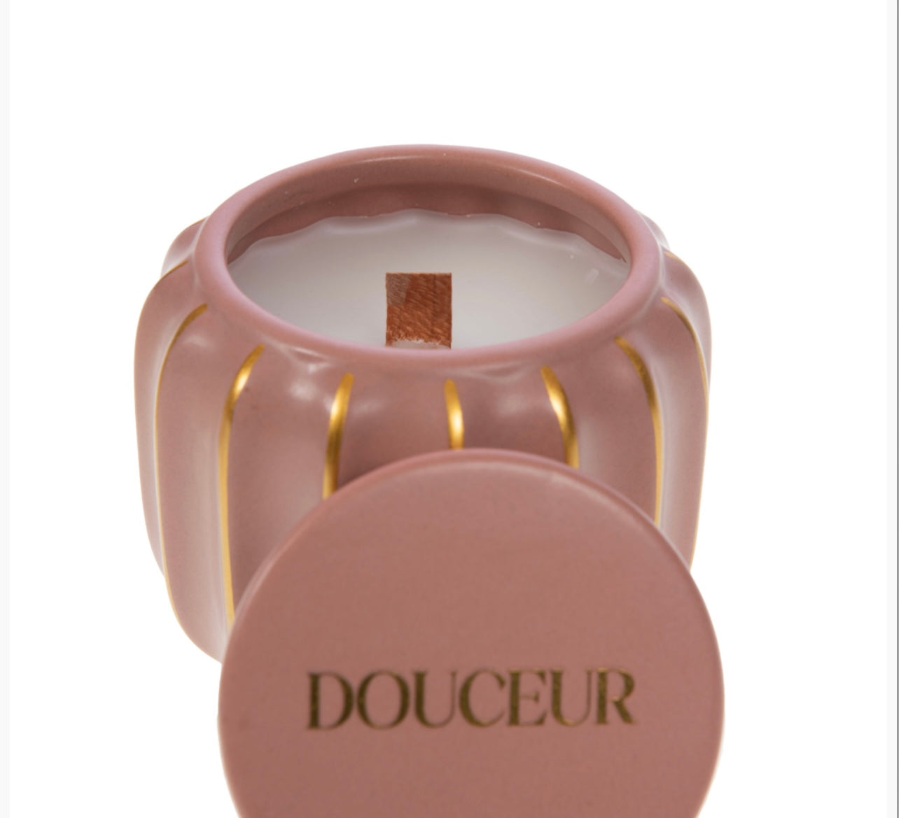 Candela Rachelle: dolcezza e felicità in un design raffinato