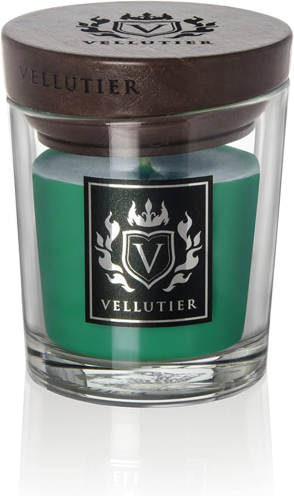 Candela Siberian Pine Forest di VELLUTIER