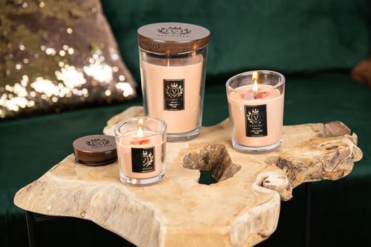 Candela Wild Cedar Tree di VELLUTIER