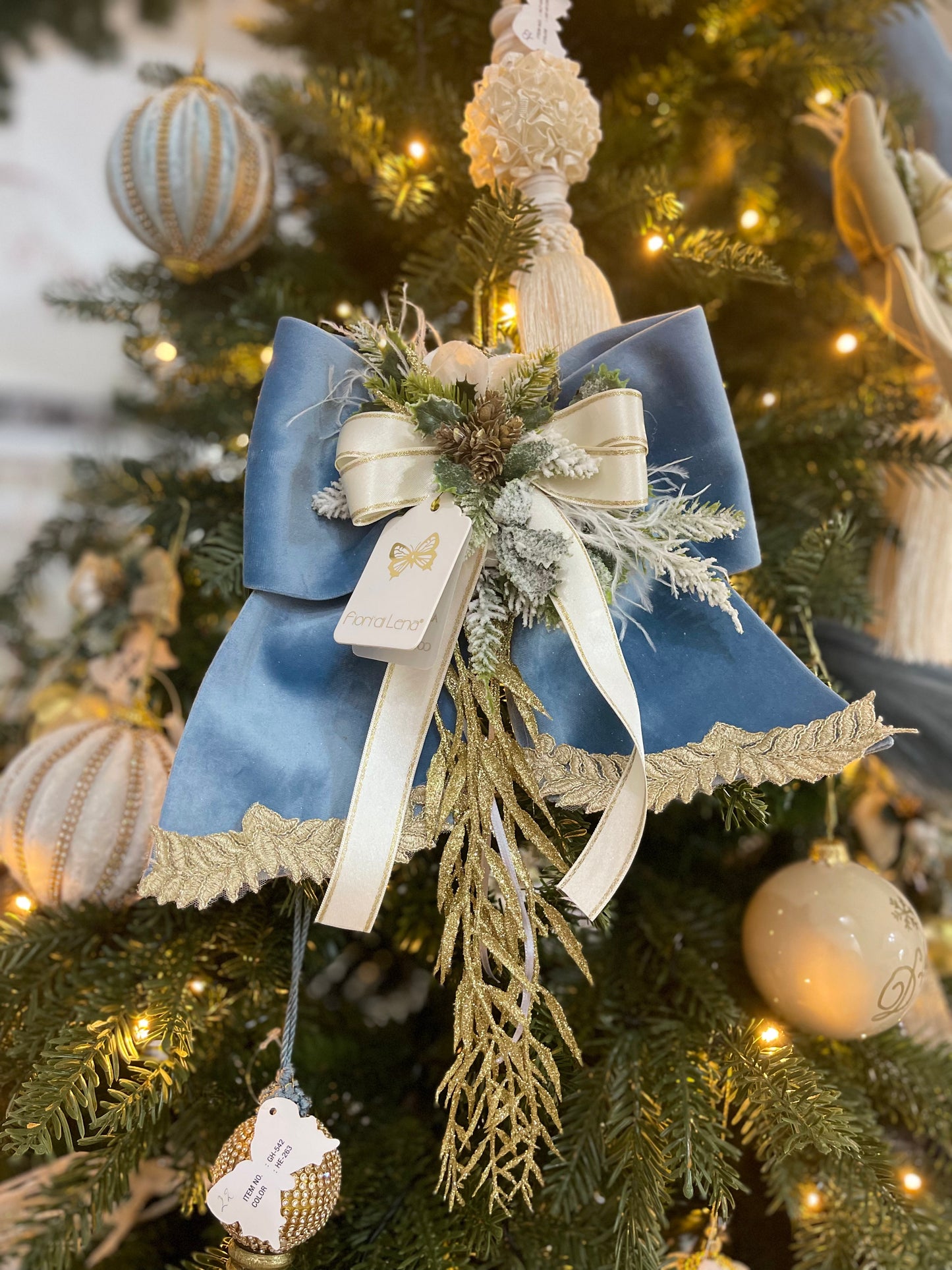 Fiocco in velluto di FIORI DI LENA