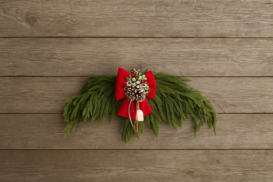 FUORIPORTA NATALIZIO PINO VERDE CON FIOCCO ROSSO E ADDOBBI NATALIZI  100CM FIORI DI LENA